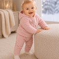 Conjunto Soft Bordado Capuz com Laço 2 Peças Casaco + Calça para Bebê Inverno