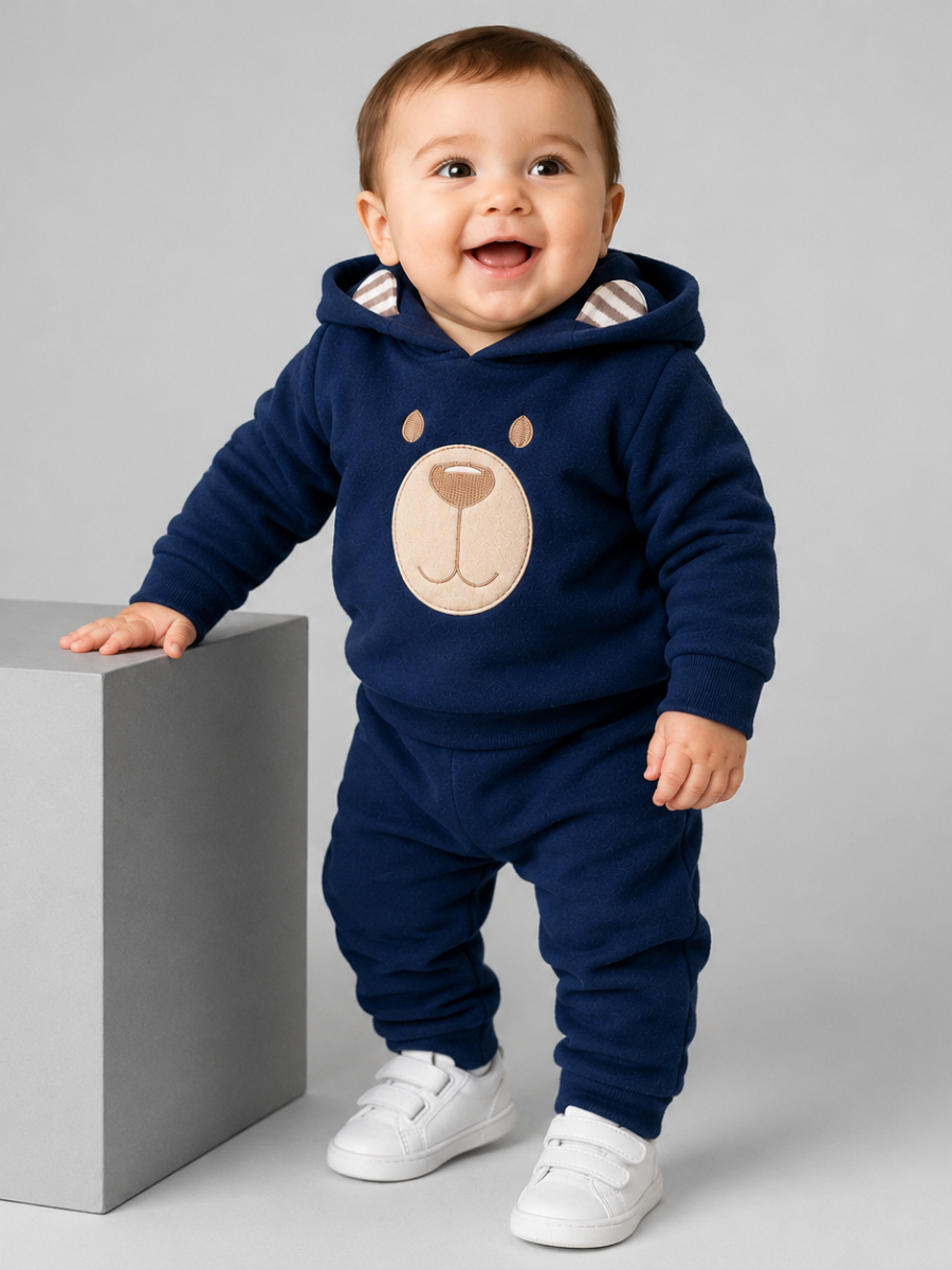 Conjunto Bebê Menino em Soft Bordado Capuz com Orelhinha 2 Peças Casaco + Calça para Bebês